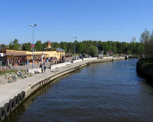 Port w Dźwirzynie