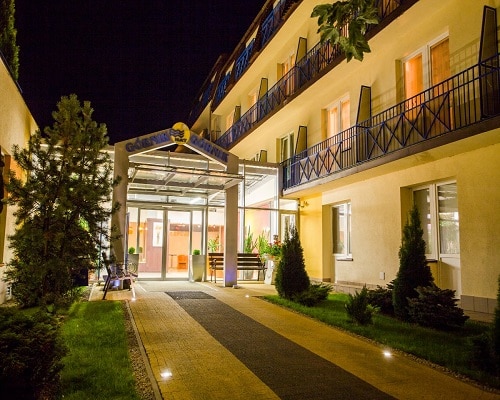 Hotel nocą