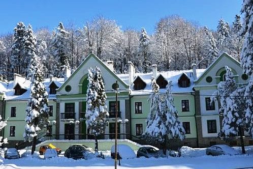 Sanatorium "Pod Jodłą" w zimie