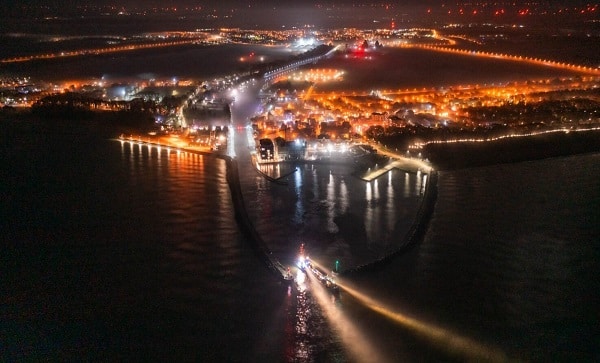 Darłówko nocą